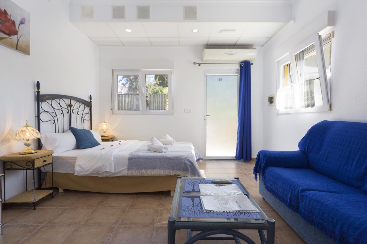 อพาร์ตโฮเทล การ์ริโอ ซอล - มอนตีส์ Apartment กัลเป ห้อง รูปภาพ