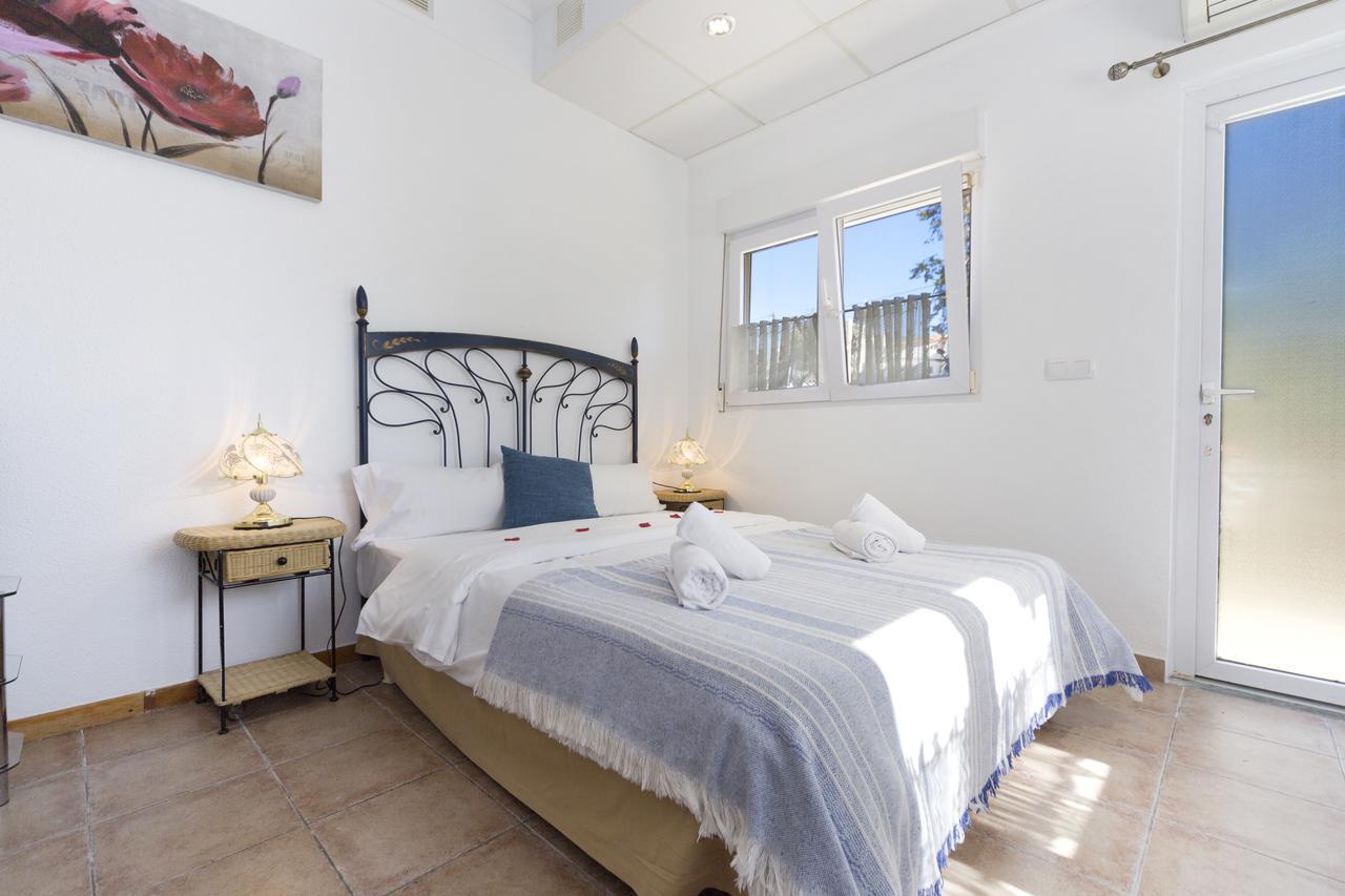 อพาร์ตโฮเทล การ์ริโอ ซอล - มอนตีส์ Apartment กัลเป ภายนอก รูปภาพ