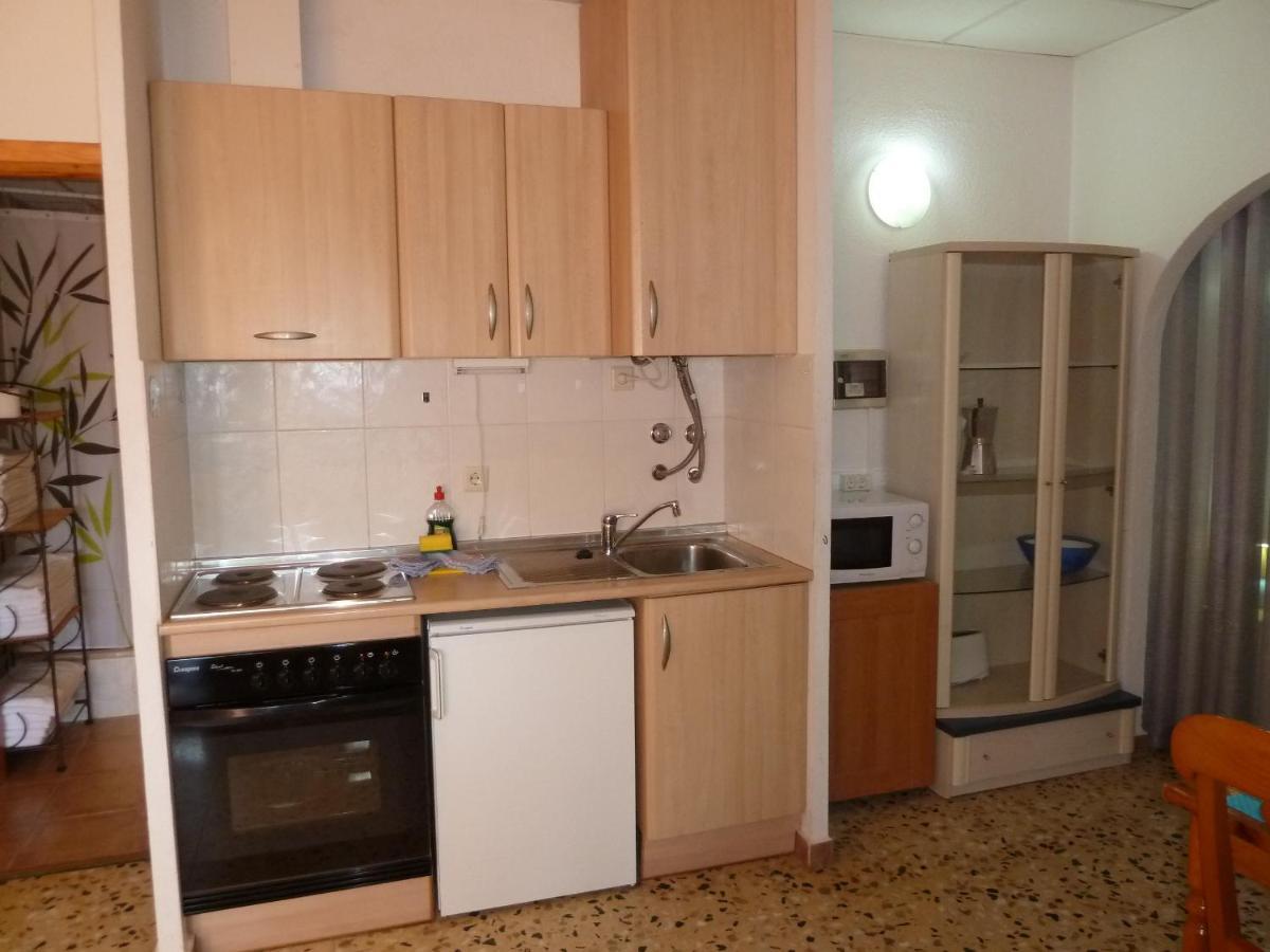 อพาร์ตโฮเทล การ์ริโอ ซอล - มอนตีส์ Apartment กัลเป ห้อง รูปภาพ